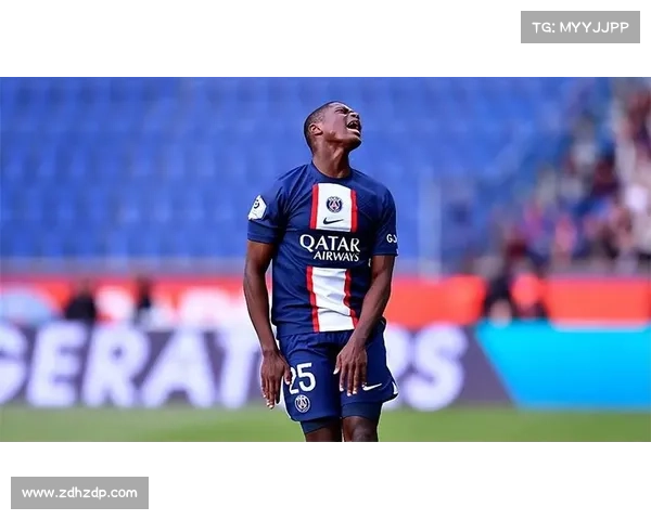 努诺门德斯如何通过领导力与战术创新塑造球队的凝聚力与精神力量